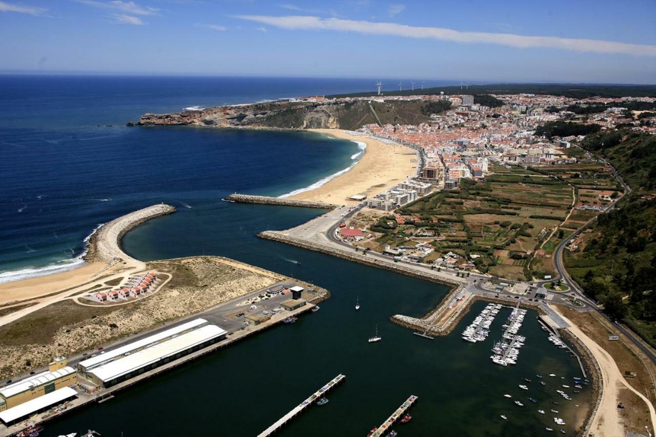 Moradia Meca - Casas para Férias Nazare Bagian luar foto